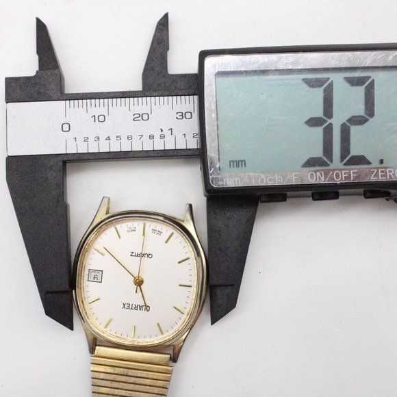 Vintage Quartex Watch Mens Gold Tone Stainless Steel Swiss Hong Kong Silver Dial - Picture 7 of 8